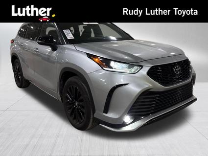 2025 Toyota Highlander Minneapolis MN