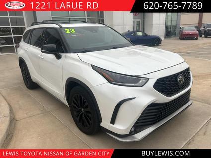 2023 Toyota Highlander Garden City KS