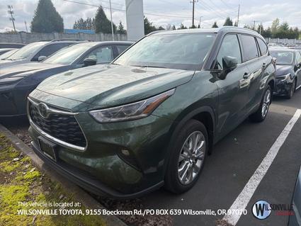 2023 Toyota Highlander Vero Beach FL