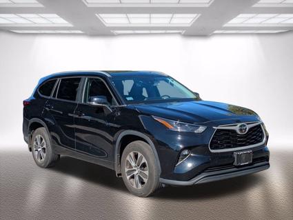 2023 Toyota Highlander Manchester CT