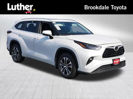 2024 Toyota Highlander Minneapolis MN