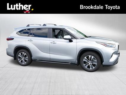 2024 Toyota Highlander Minneapolis MN
