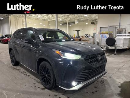 2025 Toyota Highlander Minneapolis MN