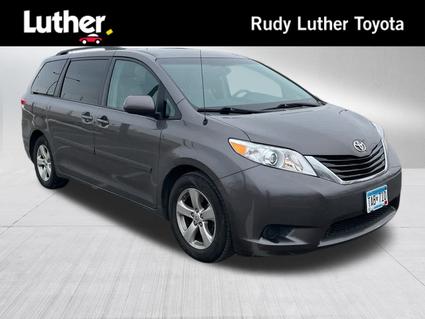 2013 Toyota Sienna Minneapolis MN