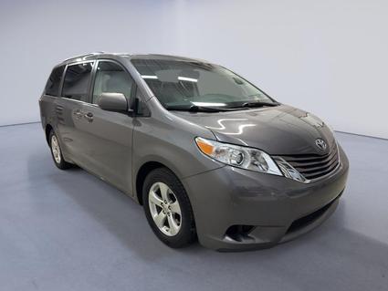 2015 Toyota Sienna Brunswick OH