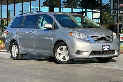 2015 Toyota Sienna Vero Beach FL
