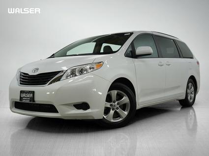 2014 Toyota Sienna Burnsville MN