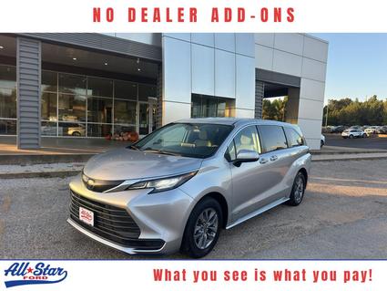 2021 Toyota Sienna Palestine TX