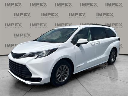 2021 Toyota Sienna Greensboro NC
