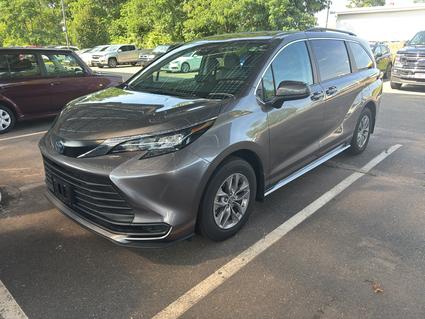 2024 Toyota Sienna Manchester CT