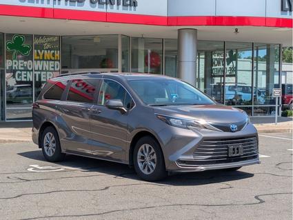 2024 Toyota Sienna Manchester CT