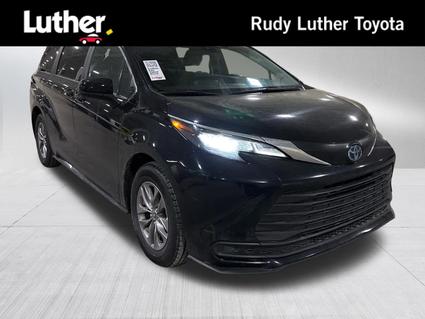 2025 Toyota Sienna Minneapolis MN