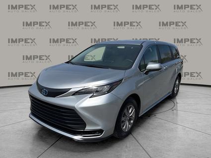2025 Toyota Sienna Greensboro NC