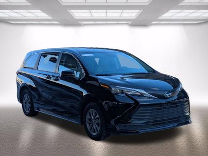 2024 Toyota Sienna Manchester CT