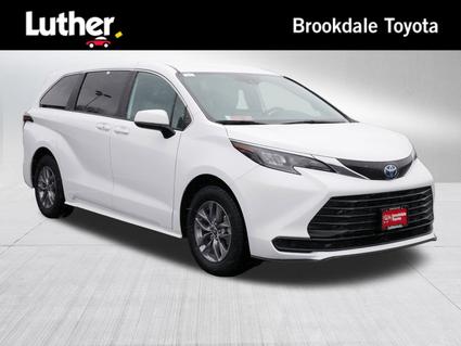 2025 Toyota Sienna Minneapolis MN