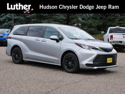 2021 Toyota Sienna Hudson WI