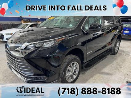 2025 Toyota Sienna Bensonhurst NY
