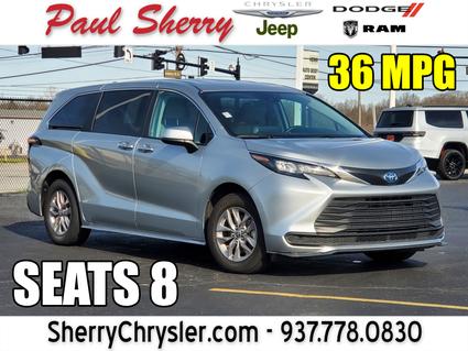 2024 Toyota Sienna Piqua OH