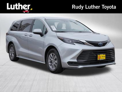 2025 Toyota Sienna Minneapolis MN