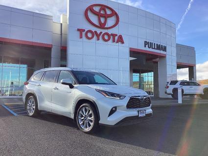 2020 Toyota Highlander Hybrid Pullman WA