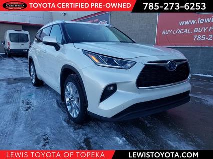 2022 Toyota Highlander Hybrid Topeka KS