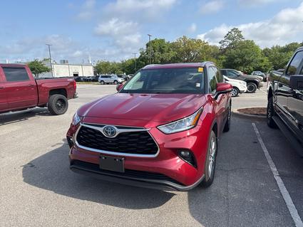 2024 Toyota Highlander Hybrid Fort Walton Beach FL