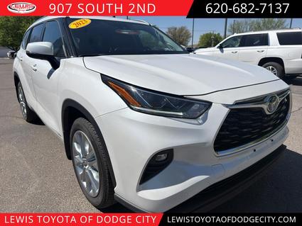 2023 Toyota Highlander Hybrid Dodge City KS