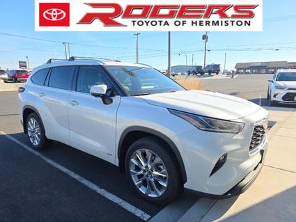 2025 Toyota Highlander Hybrid Hermiston OR