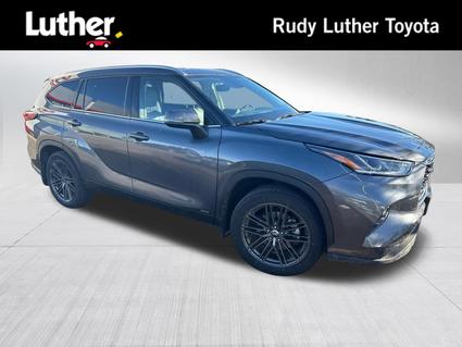 2023 Toyota Highlander Hybrid Minneapolis MN