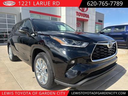 2026 Toyota Highlander Hybrid Garden City KS