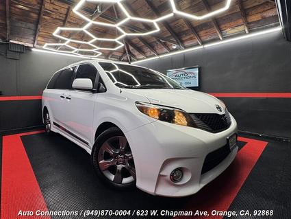 2013 Toyota Sienna Orange CA
