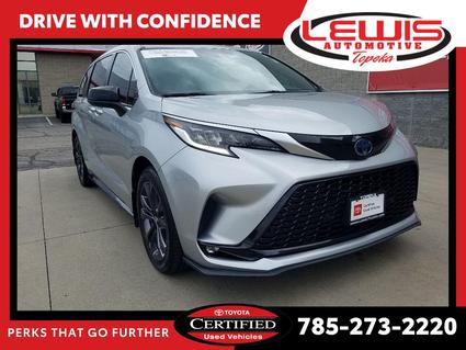 2022 Toyota Sienna Topeka KS