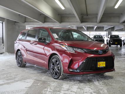 2025 Toyota Sienna Minneapolis MN