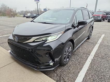 2024 Toyota Sienna Mooresville IN