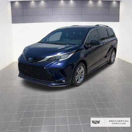 2022 Toyota Sienna  