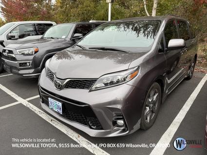 2018 Toyota Sienna 8 Passenger 2018 Toyota Sienna Vero Beach FL