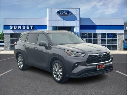 2021 Toyota Highlander Hybrid Waterloo IL