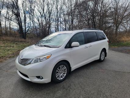 2015 Toyota Sienna Mooresville IN