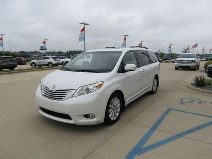 2014 Toyota Sienna Effingham IL