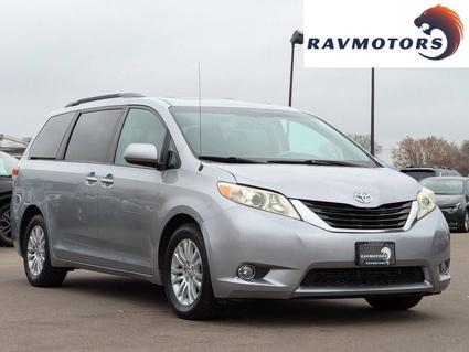 2014 Toyota Sienna Burnsville MN