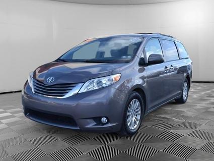 2015 Toyota Sienna Strasburg PA