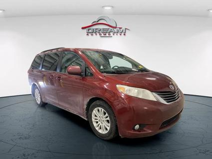 2014 Toyota Sienna Lawrence KS