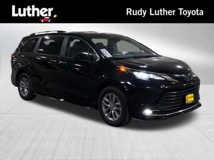 2024 Toyota Sienna Minneapolis MN