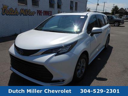 2022 Toyota Sienna Huntington WV