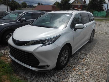 2022 Toyota Sienna Huntington WV