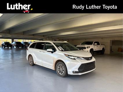 2024 Toyota Sienna Minneapolis MN