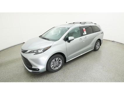 2025 Toyota Sienna Jacksonville FL
