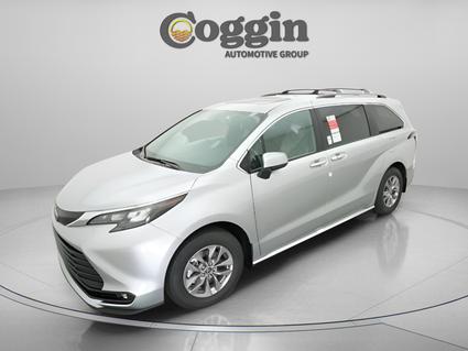 2025 Toyota Sienna Jacksonville FL