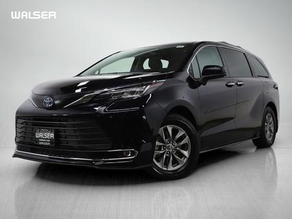 2022 Toyota Sienna Burnsville MN