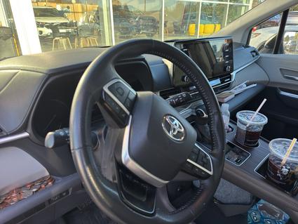 2022 Toyota Sienna Bloomington IN